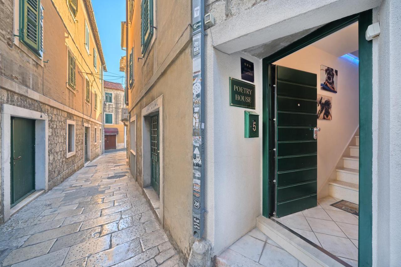 Poetry House Hotel Split Exterior photo